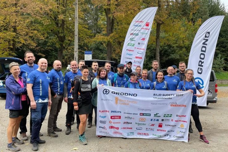 Społeczna odpowiedzialność biznesu - Działamy charytatywnie