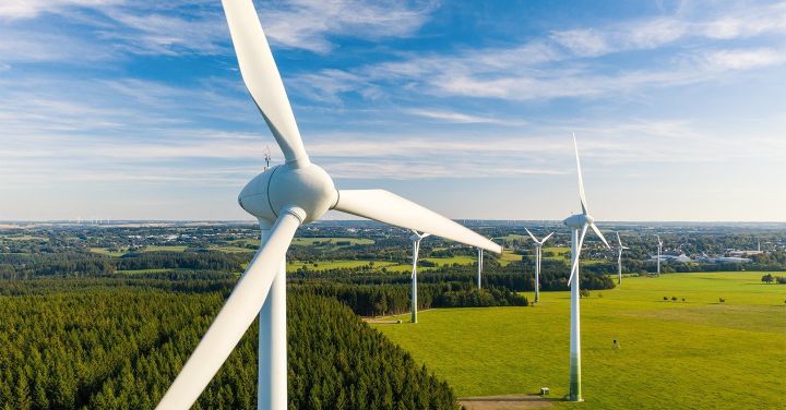 Premier pozytywnie o&nbsp;OZE